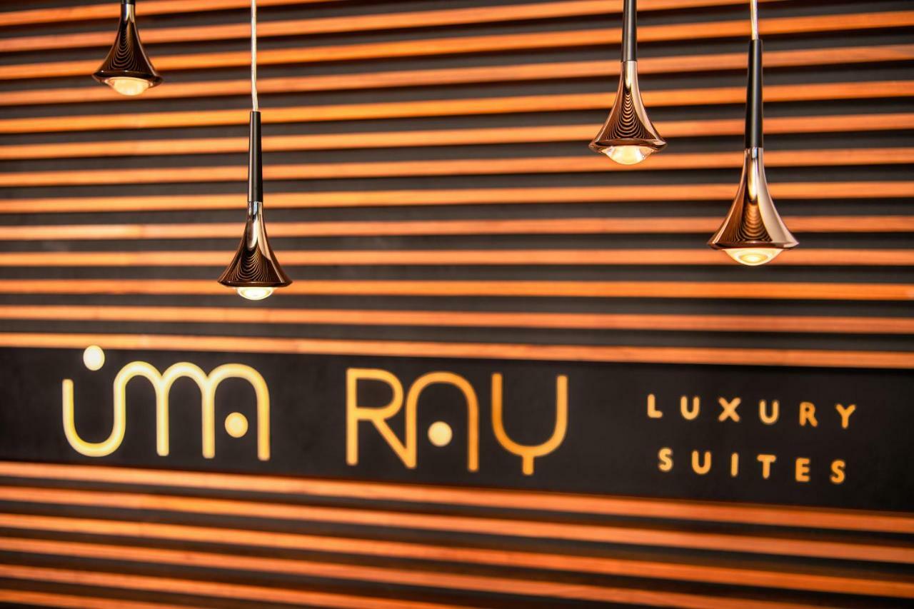 Uma Ray Suites Fira  Dış mekan fotoğraf